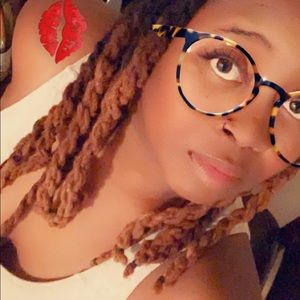 Meet your Posher, Paris